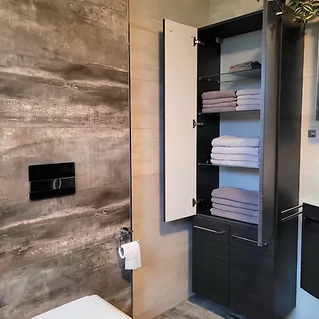 Apartment Luxuryappartementmarz-europapark, Rulantika